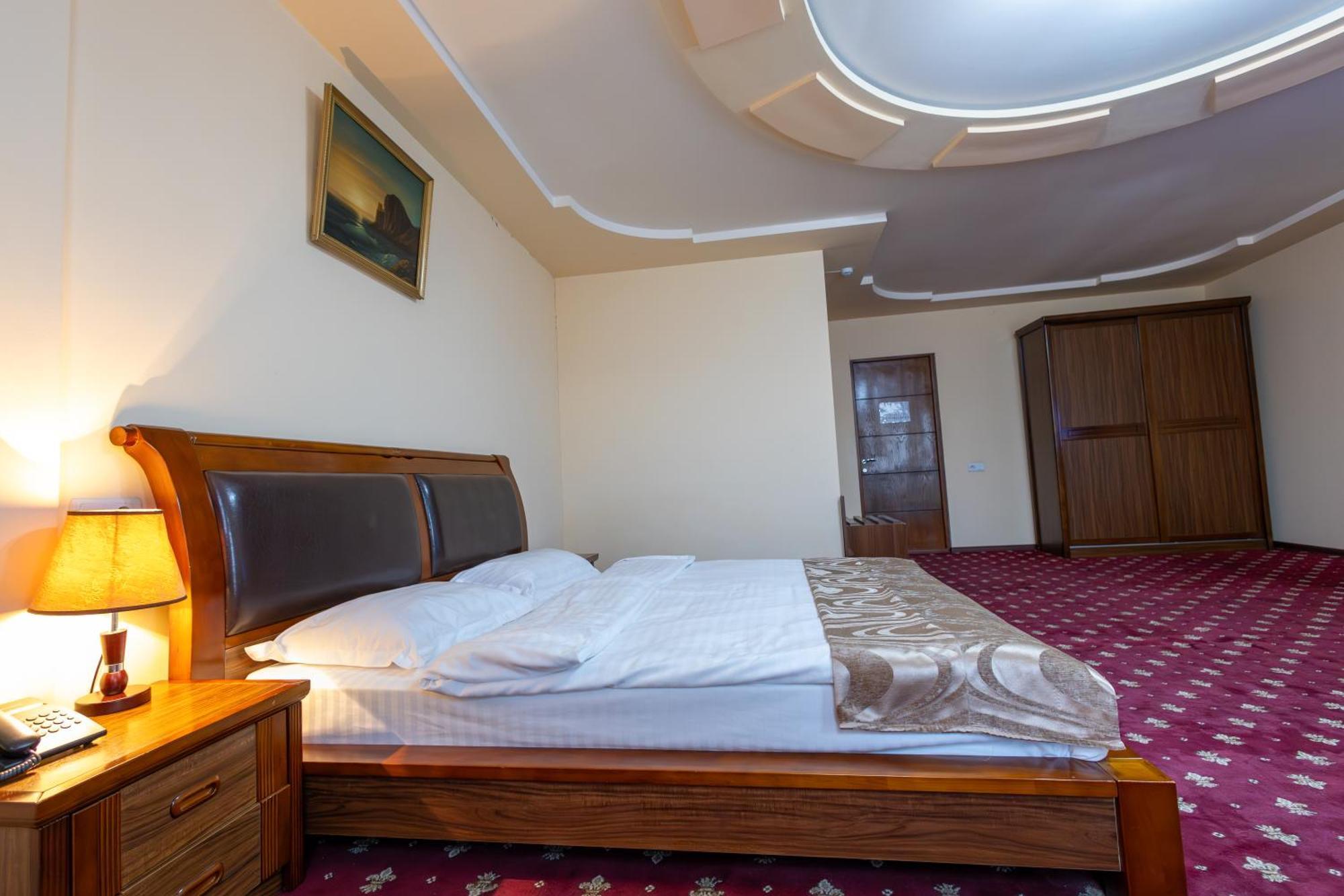 Gyumri Hotel Exterior foto